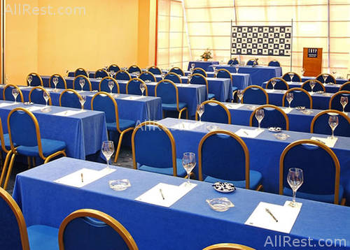 Tryp Coruna 8